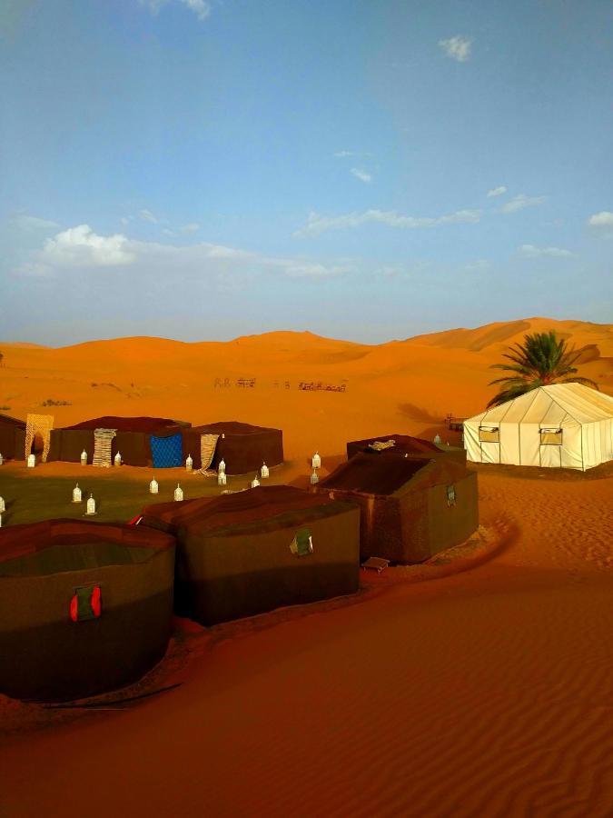 Auberge Camping Ocean Des Dunes Merzouga Esterno foto